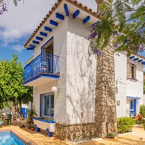 https://blue-castle-malaga-29012.1costadelsol.com