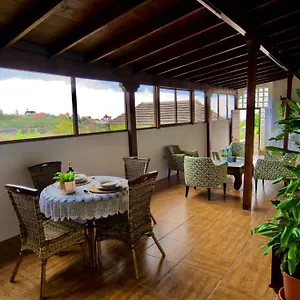 https://casa-cueva-la-herencia.in-canary-islands.com